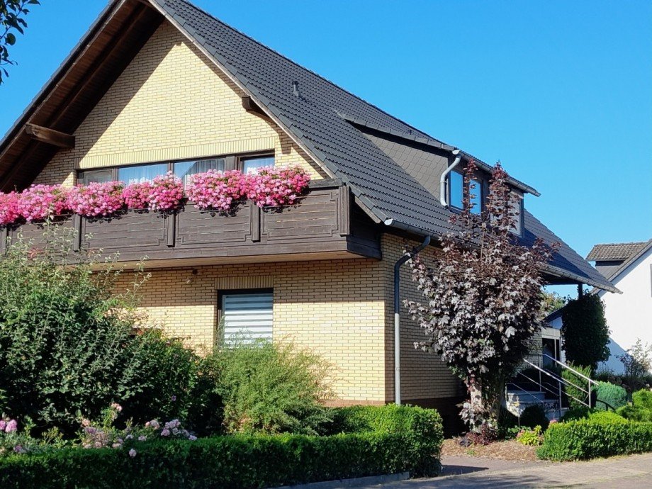 Heise Immobilien - Wohnhaus in Deensen Einfamilienhaus Deensen