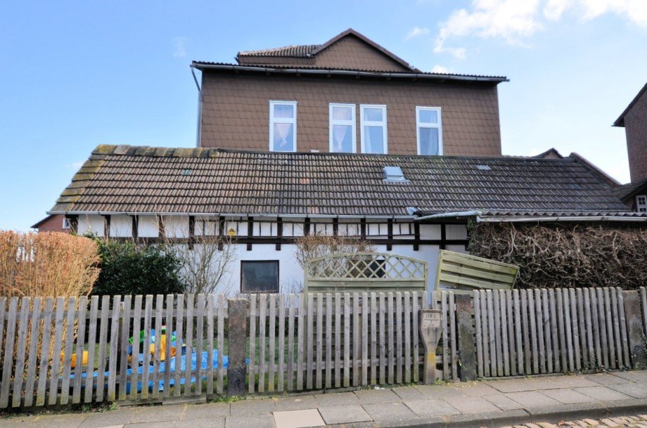 DSC_0954 Mehrfamilienhaus Holzminden