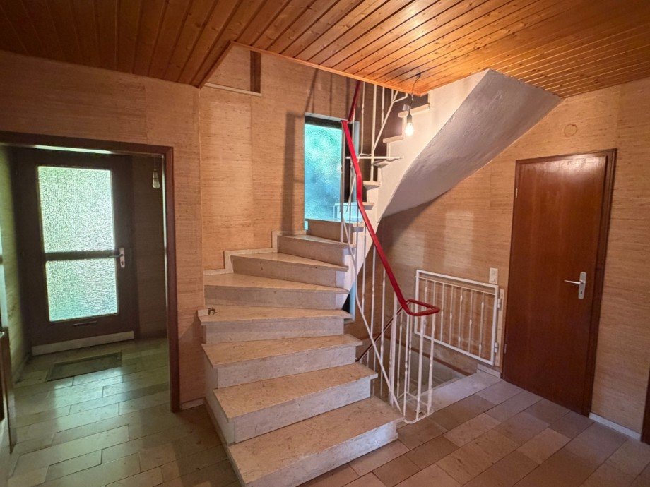 Heise Immobilien - www.immobilien-heise.de Einfamilienhaus Holzminden