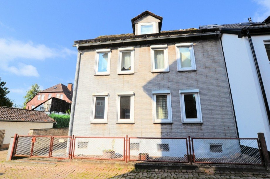 2-Familienwohnhaus mit Garage - Stadtlage - Holzminden Zweifamilienhaus Holzminden