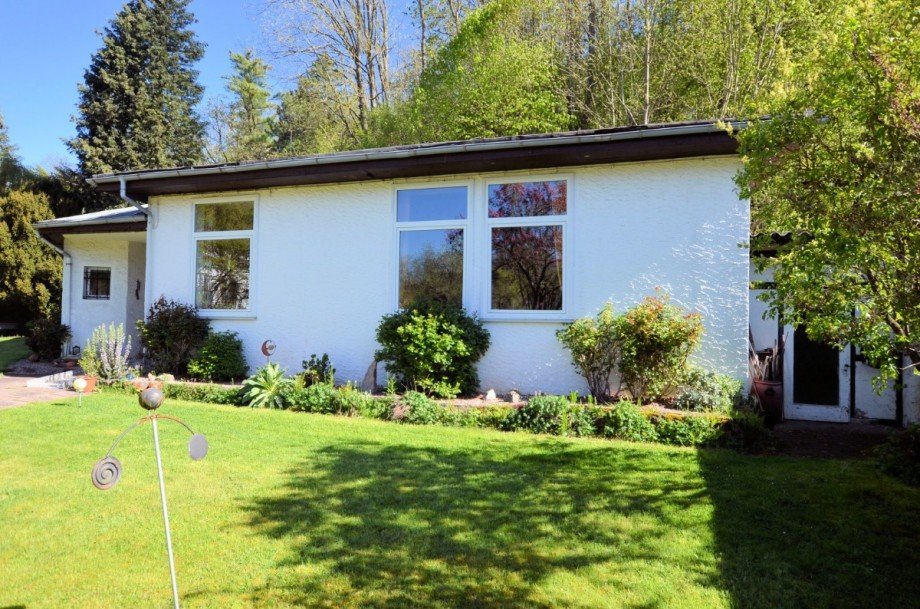 Heise Immobilien - Wohnhaus in Holzminden - Ortsrand Einfamilienhaus Holzminden