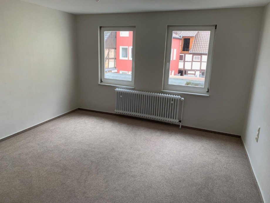 Zimmer OG - www.immobilien-heise.de Reiheneckhaus Holzminden