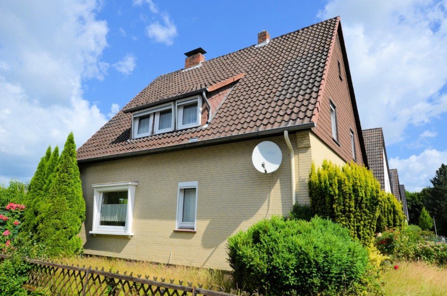 Bild... Zweifamilienhaus Holzminden