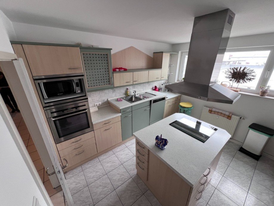 K�che - www.immobilien-heise.de B�rofl�che Holzminden
