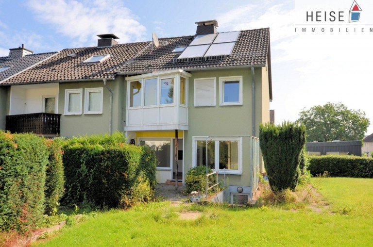 Modernisiertes Reihenendhaus mit Garage in Höxter* Baujahr 1960* Wohnfläche 110 m²* 4 Zimmer, Küche, Diele, Badezimme ...