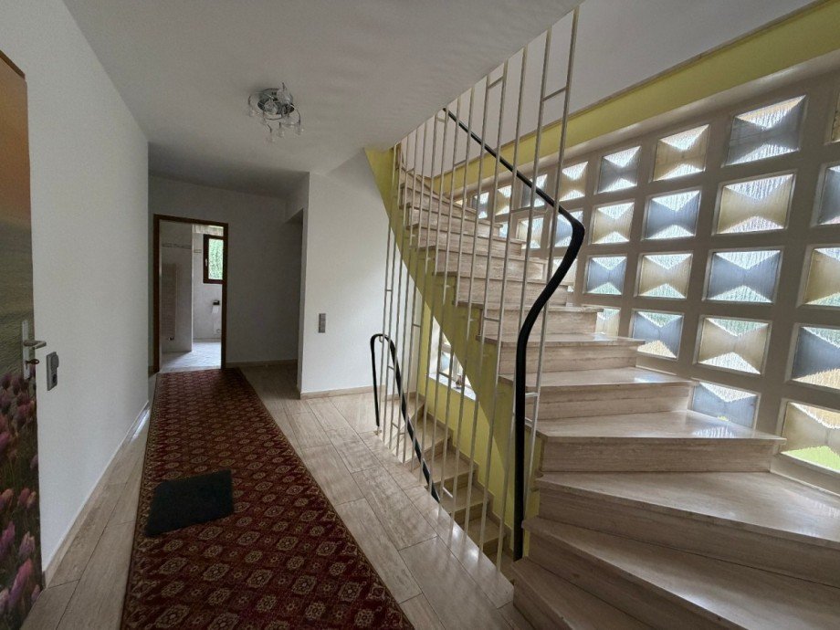 Heise Immobilien - www.immobilien-heise.de Einfamilienhaus Holzminden