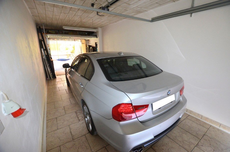 Garage - Heise Immobilien Doppelhaush�lfte Holzminden
