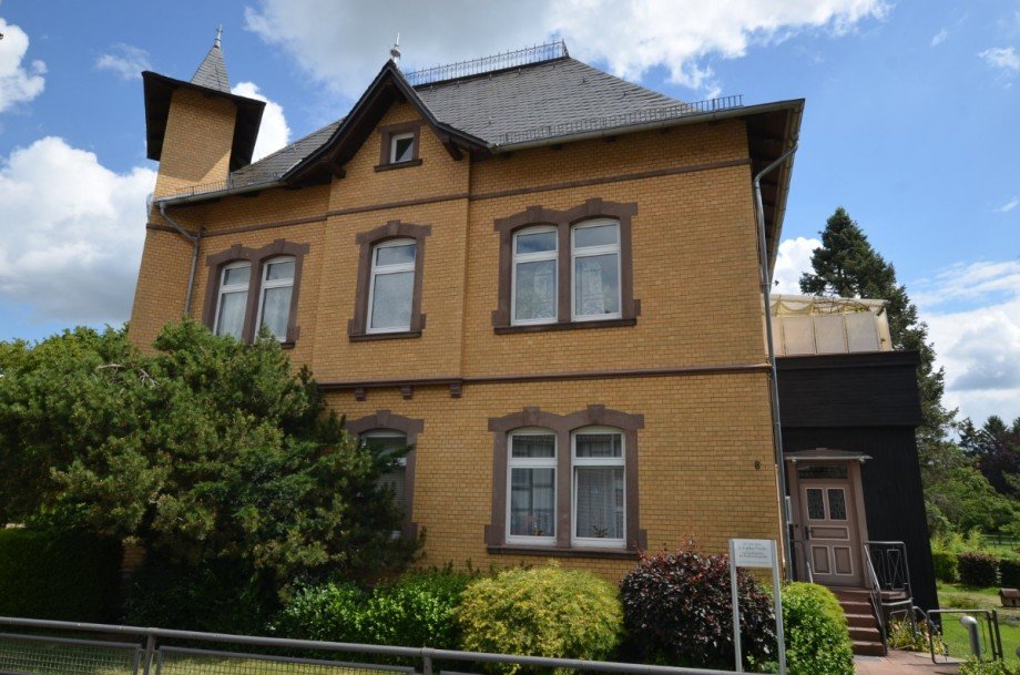 Vor dem Tore 8, Haupthaus Etagenwohnung Eschershausen