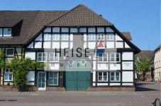 Hauptbild Wohnen mit Charme auf zwei Ebenen - Vermietete 3-Zimmer-Maisonettewohnung in der Innenstadt
