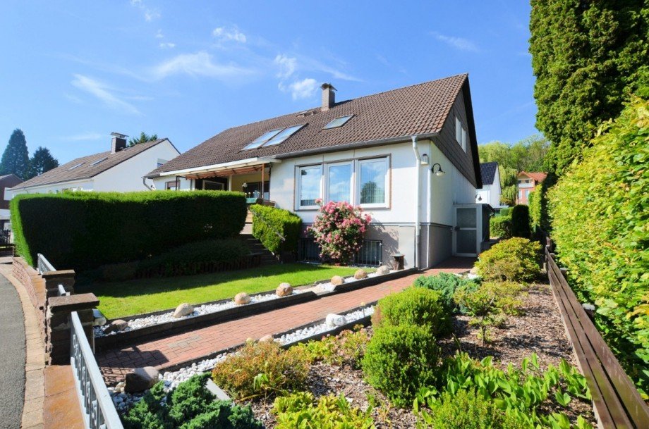 Heise Immobilien - 1- bis 2-Familienwohnhaus - Stadtoldendorf Zweifamilienhaus Stadtoldendorf
