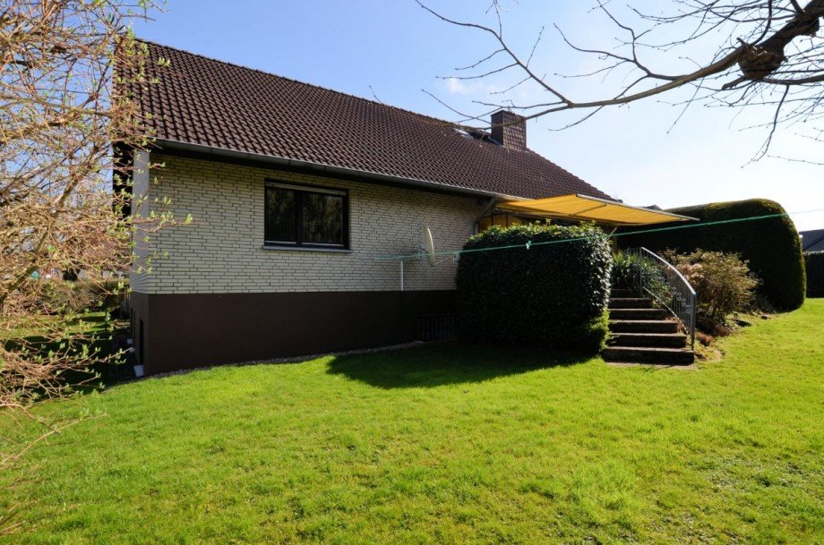 1-Familienwohnhaus mit Garage in Holzminden - Heise Immobilien Bungalow Holzminden