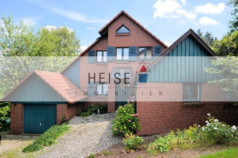 Exklusive Wohnlage in H�xter - Ortsrandlage am ZiegenbergDieses gepflegte Einfamilienhaus mit Einliegerwohnung in bege ...