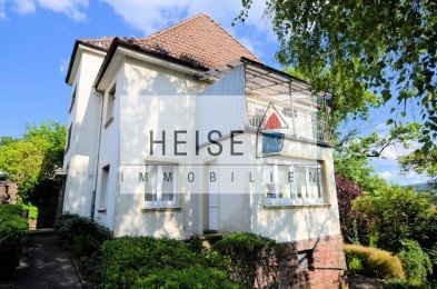 Hauptbild 2-Familienwohnhaus mit Garage mit Fernsicht zum Holzberg