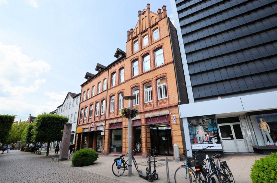 Ansicht Fu�g�ngerzone Mehrfamilienhaus Holzminden