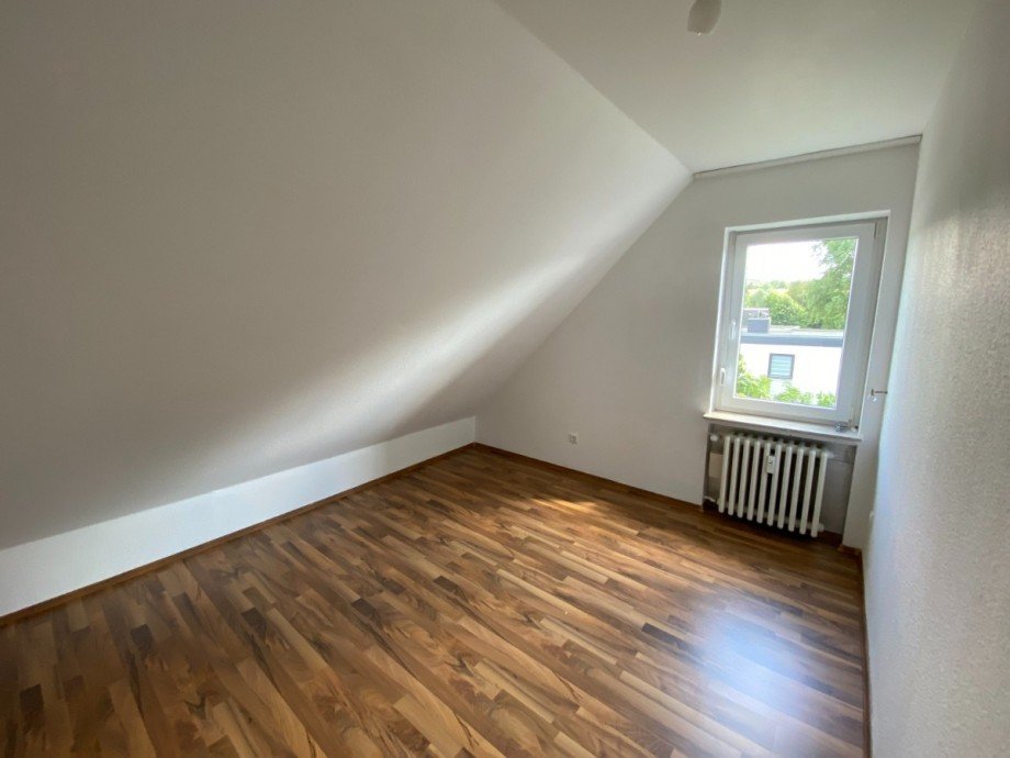 Kinderzimmer - www.immobilien-heise.de Dachgeschosswohnung Bevern