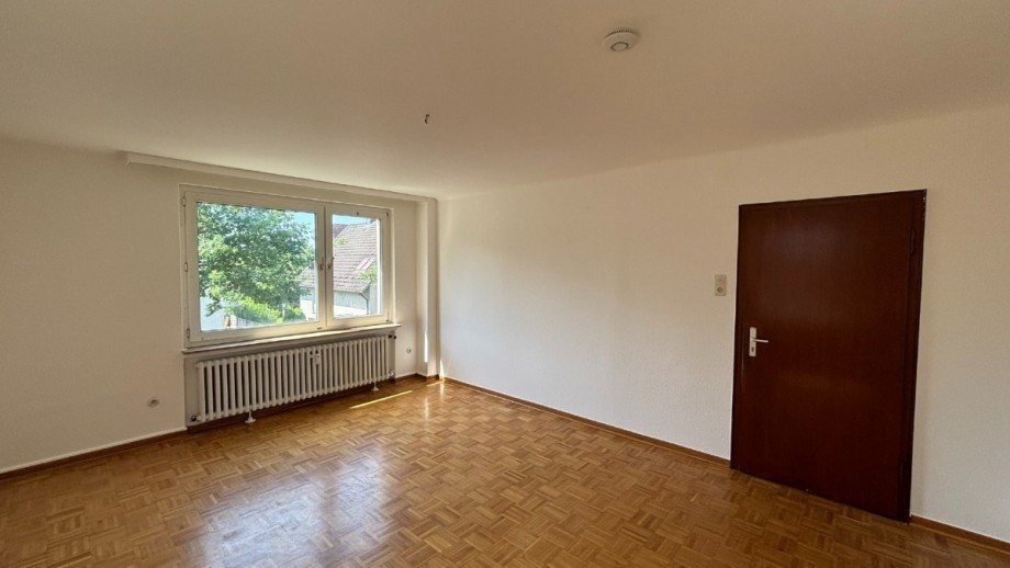 Wohnzimmer - www.immobilien-heise.de Etagenwohnung Holzminden