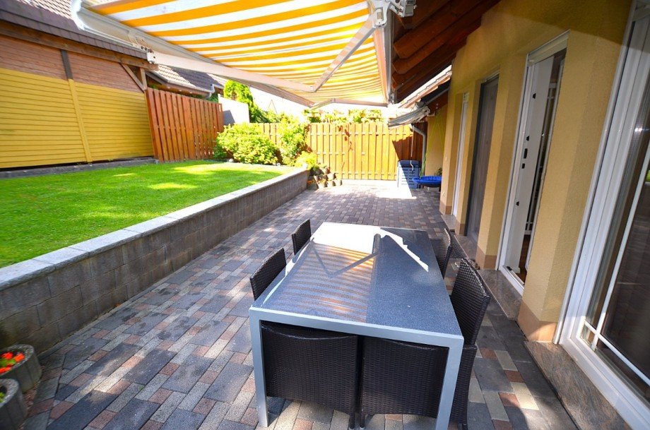 Terrasse - Heise Immobilien Doppelhaush�lfte Holzminden