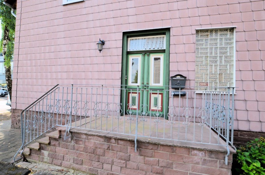 Heise Immobilien Holzminden - www.immobilien-heise.de Mehrfamilienhaus Holzminden