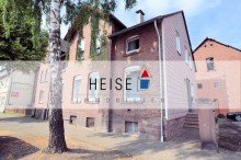 Heise Immobilien Holzminden - www.immobilien-heise.de *** VERKAUFT 2023 *** 2-Familienwohnhaus mit Stallungen und Scheunen - stadtnahe Lage Holzminden