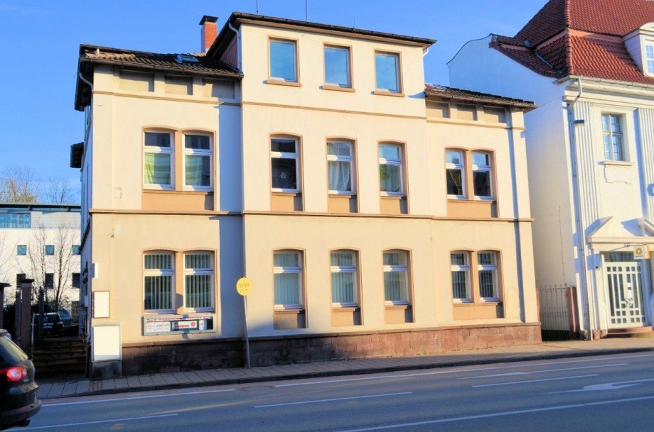 Verkauf eines Wohn- und Gesch�ftshauses - Holzminden Mehrfamilienhaus Holzminden