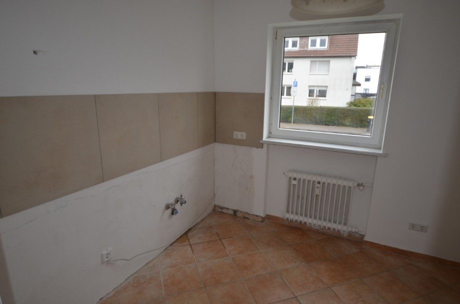 Heise Immobilien - Holzminden, Lindenallee 11 Erdgeschosswohnung Holzminden