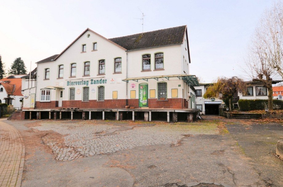Wohn- und Gesch�ftshaus - Dassel - Heise Immobilien Wohn- / Gesch�ftshaus Dassel