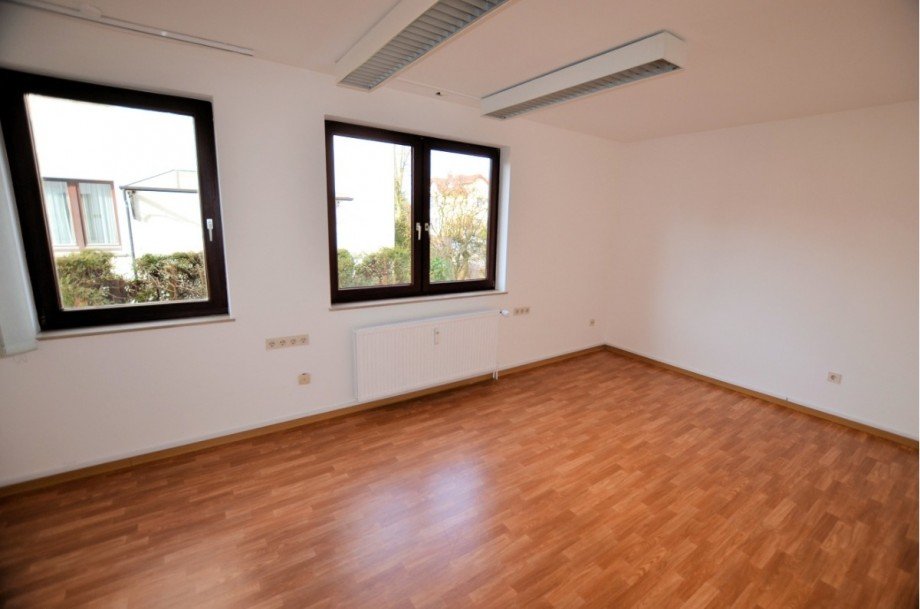 Heise Immobilien - Gewerbefl�che in Holzminden - www.immobilien-heise.de B�rofl�che Holzminden