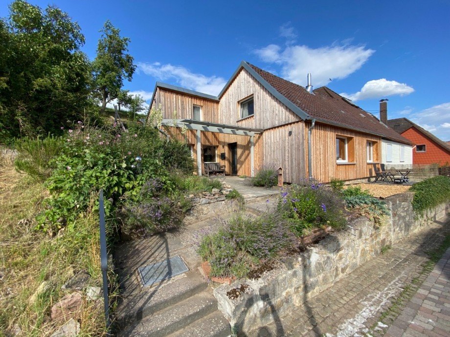 Heise Immobilien - Modernsierte Doppelhaush�lfte - �ber den D�chern Brev�rde Reihenendhaus Brev�rde
