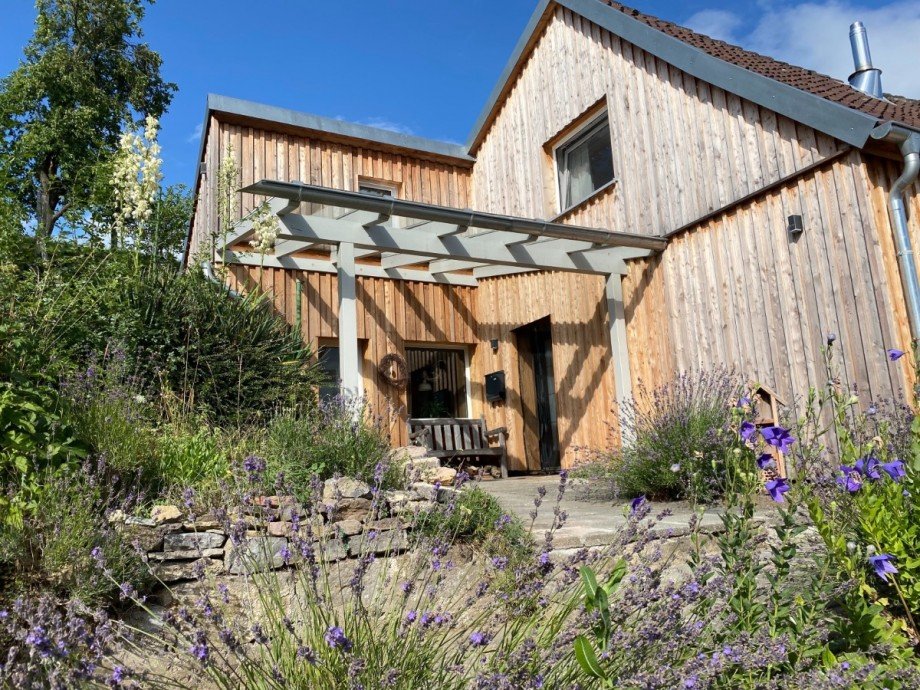 Heise Immobilien - Modernsierte Doppelhaush�lfte - �ber den D�chern Brev�rde Reihenendhaus Brev�rde
