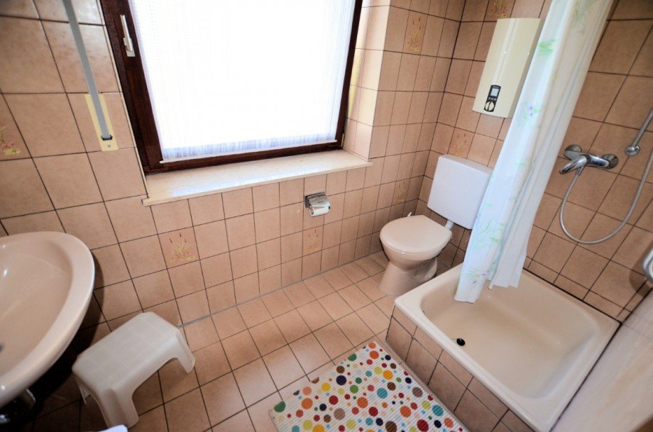 Heise Immobilien - www.immobilien-heise.de Zweifamilienhaus H�xter