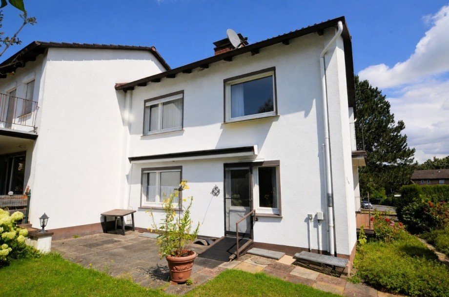 Heise Immobilien - www.immobilien-heise.de Doppelhaush�lfte Holzminden