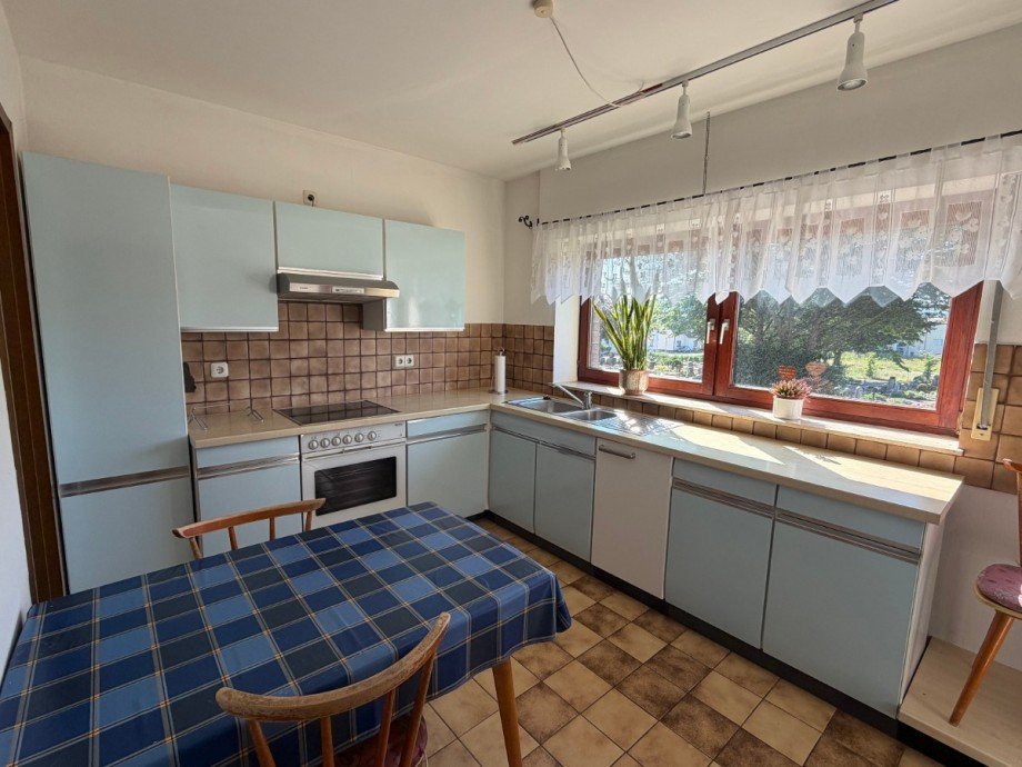 Heise Immobilien - www.immobilien-heise.de Zweifamilienhaus H�xter