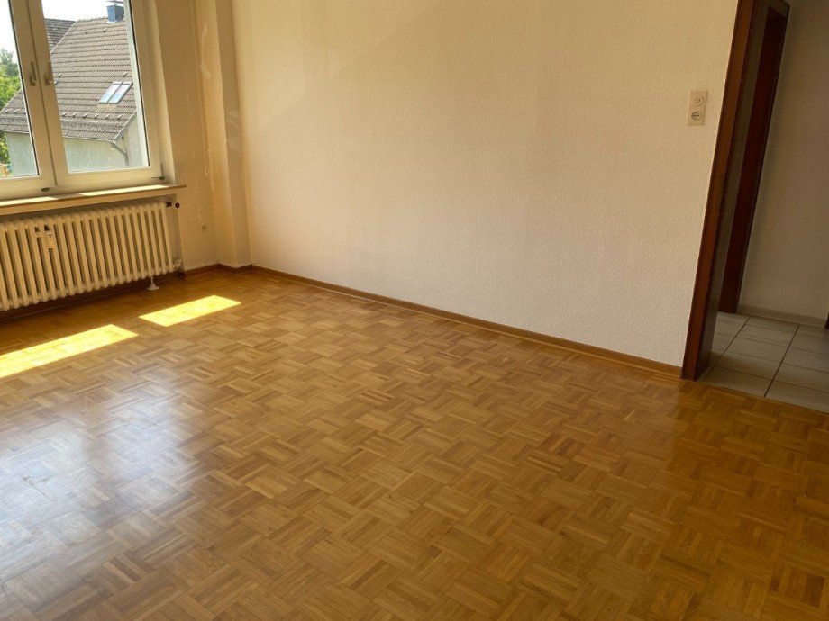 Wohnzimmer - www.immobilien-heise.de Etagenwohnung Holzminden