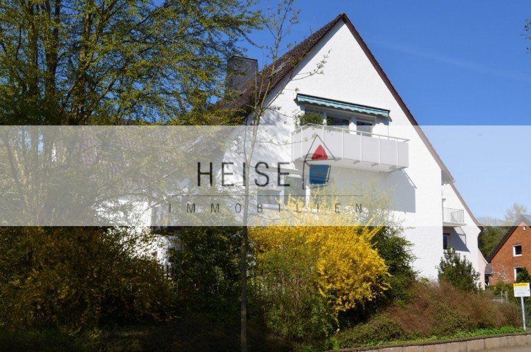 DSC_0015 Holzminden - N�he Internat am Solling Etagenwohnung *** VERMIETET 2026 **3-Zimmer-Mietwohnung mit Balkon und Garage, N�he Internat am Solling