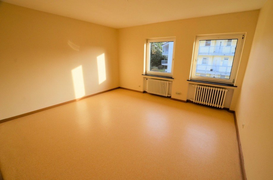 Heise Immobilien - Holzminden - www.immobilien-heise.de B�rofl�che Holzminden