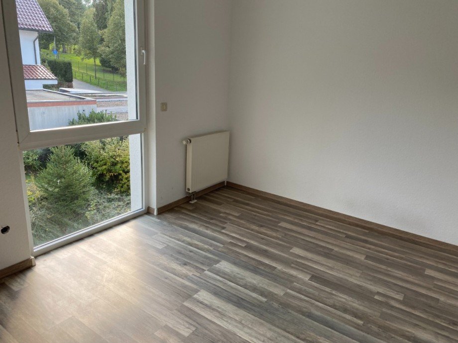B�ro - www.immobilien-heise.de Etagenwohnung Holzminden