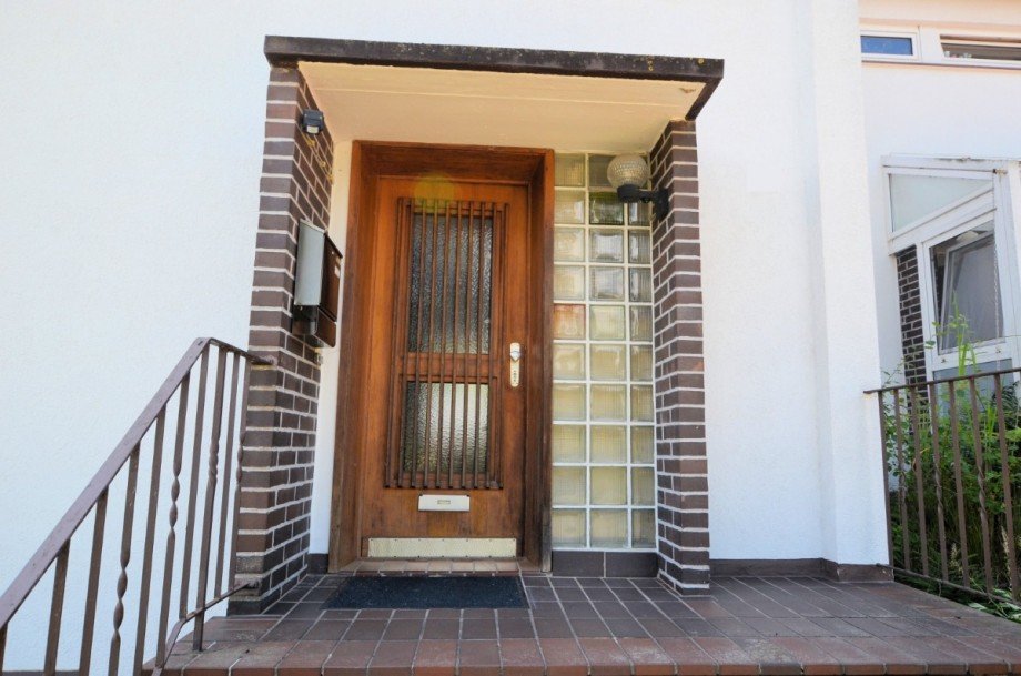 Heise Immobilien - www.immobilien-heise.de Doppelhaush�lfte Holzminden