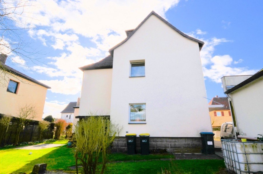 Vermietetes 3-Familienwohnhaus mit Garage Mehrfamilienhaus Holzminden