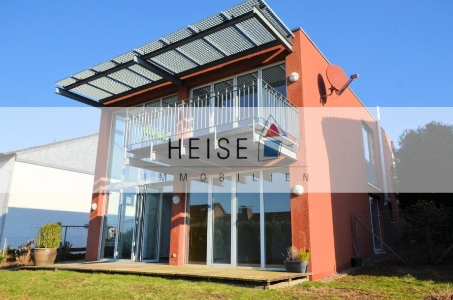 Heise Immobilien - Singlehaus in Holzminden - Schneckenberg Einfamilienhaus Holzminden