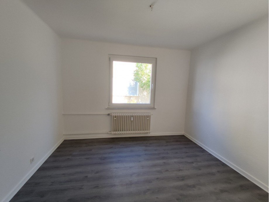 Schlafzimmer 3 - www.immobilien-heise.de Erdgeschosswohnung Holzminden