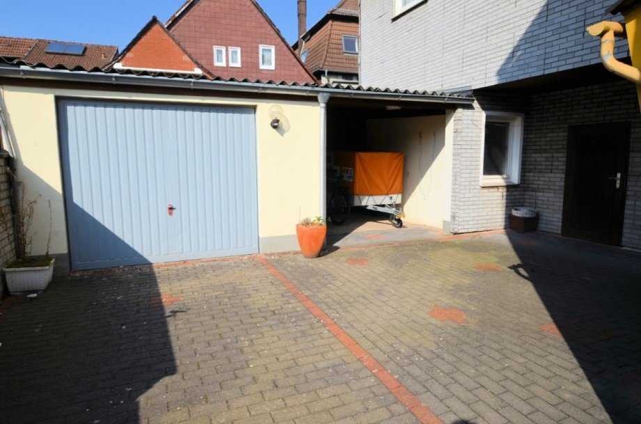 2-Familienwohnhaus mit Garage - Stadtlage - Holzminden Zweifamilienhaus Holzminden