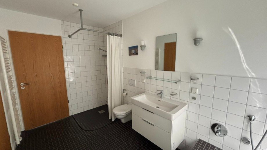 Bad - www.immobilien-heise.de Einfamilienhaus Holzminden