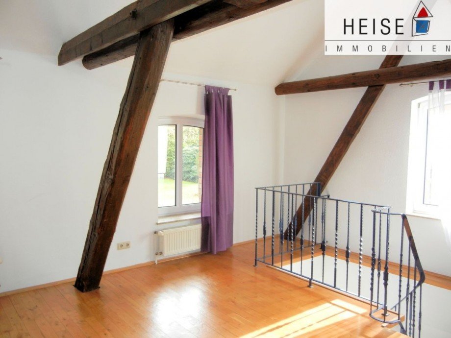 Schlafzimmer im Obergeschoss Maisonettewohnung Holzminden