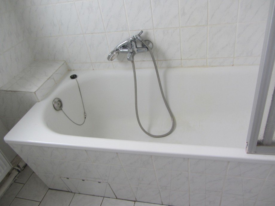 Badezimmer Dachgeschosswohnung Holzminden