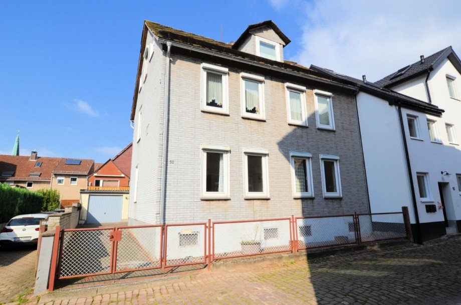 2-Familienwohnhaus mit Garage - Stadtlage - Holzminden Zweifamilienhaus Holzminden