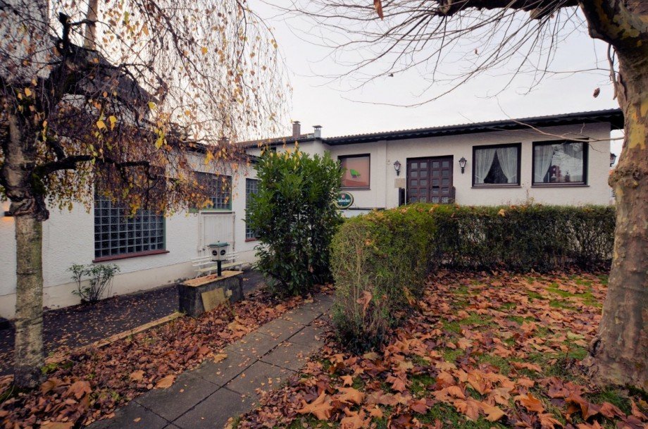 Wohn- und Gesch�ftshaus - Dassel - Heise Immobilien Wohn- / Gesch�ftshaus Dassel