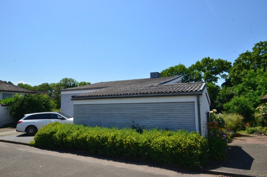 Ansicht - Heise Immobilien Hausverwaltungen - www.immobilien-heise.de Einfamilienhaus Holzminden