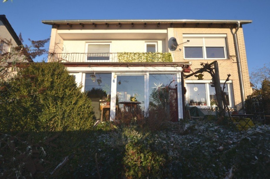 Heise Immobilien Holzminden - 2-Familienwohnhaus Zweifamilienhaus Holzminden