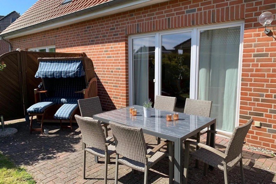 Terrasse Doppelhaush�lfte Burg auf Fehmarn