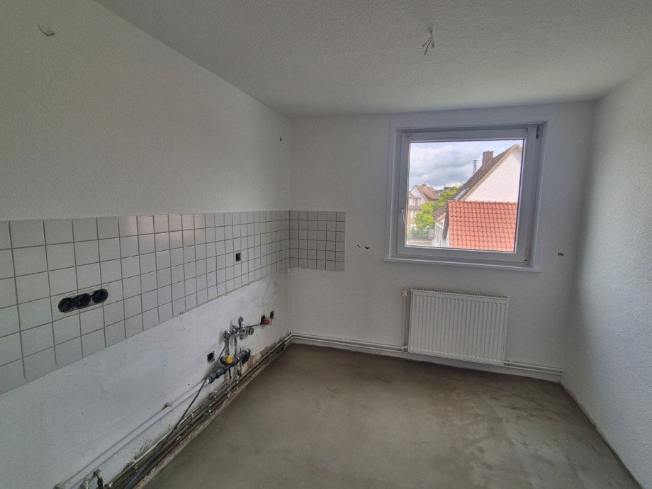 K�che - Heise Immobilien Dachgeschosswohnung Holzminden